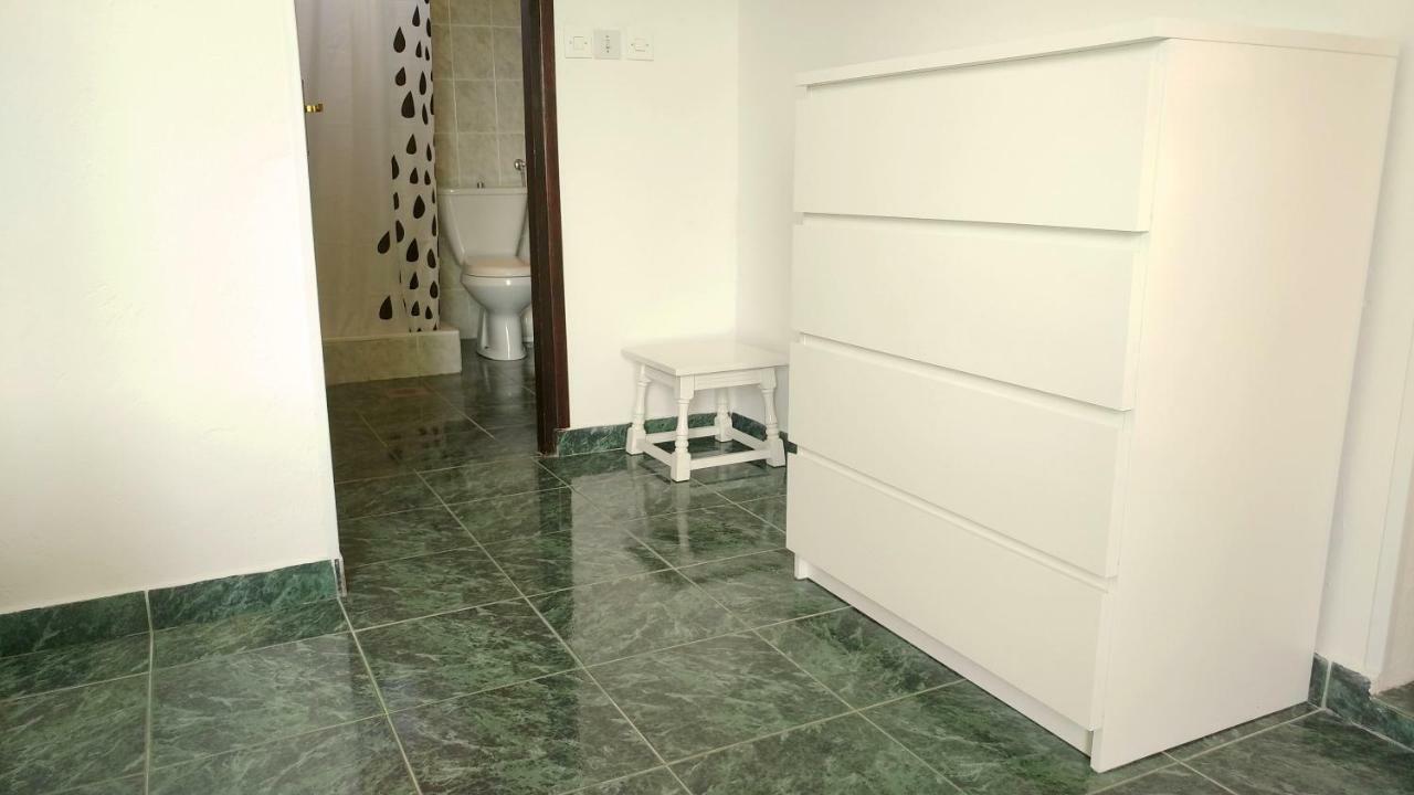 Apartmani Kastelan Barbat na Rabu Eksteriør bilde